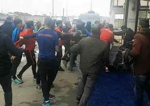 4 futbolcuya seyirden men cezası