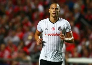 İtalyan devi, Gökhan İnler için İstanbul'da