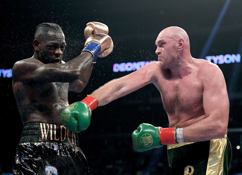 Wilder - Fury maçında şok sonuç! İkisi birden sevindi ama...