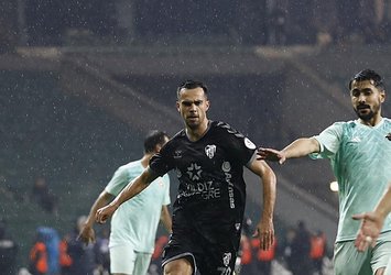 Esenler Erokspor deplasmanda galip!