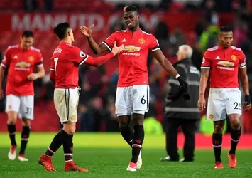 Manchester United zorlanmadı