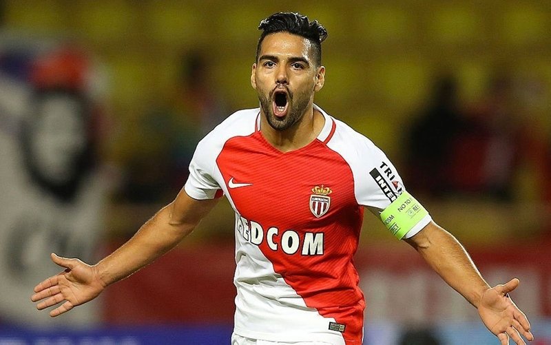 Galatasaray Falcao’yu resmen açıkladı!