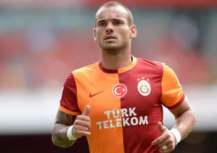 Galatasaray'da Sneijder depremi!