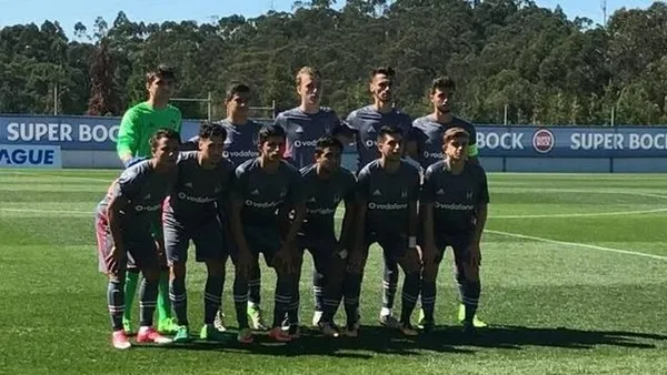 Beşiktaş, Porto'ya farklı kaybetti - 1