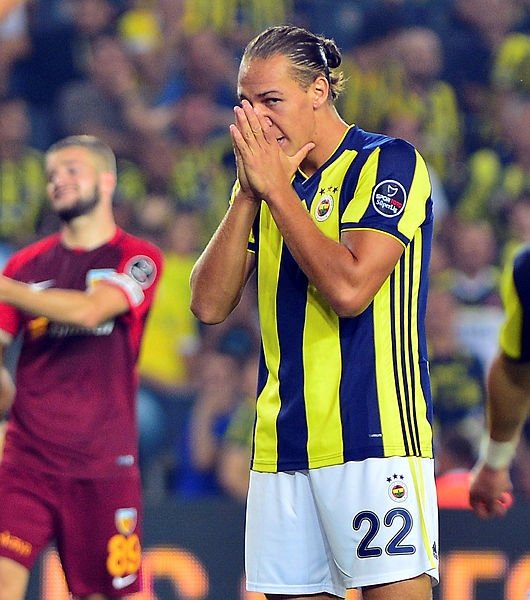 Phillip Cocu ideal 11’ini kuruyor