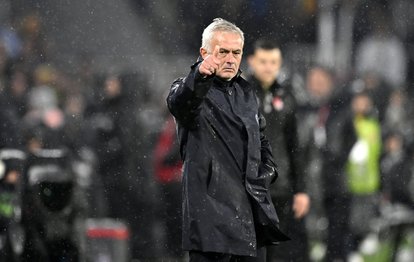 FENERBAHÇE HABERİ: Jose Mourinho’dan Trabzonspor maçı sonrası hakem tepkisi!