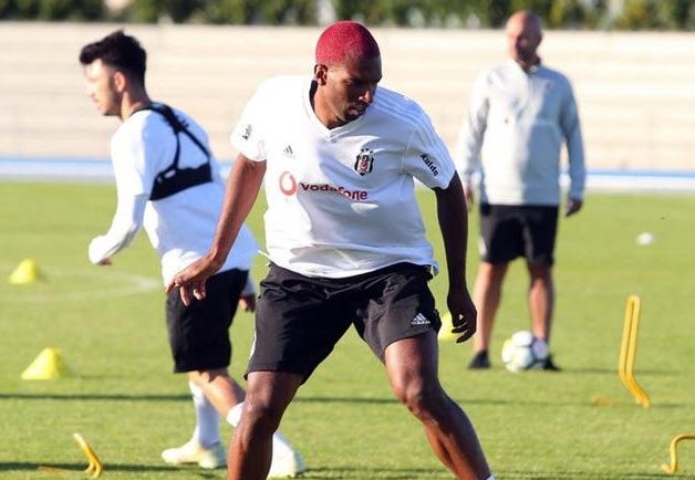 Quaresma yeni tarzıyla görenleri şaşkına çevirdi