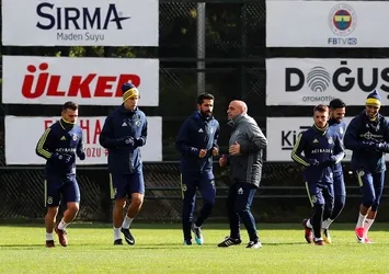 Fenerbahçe, Trabzonspor'a hazırlanıyor