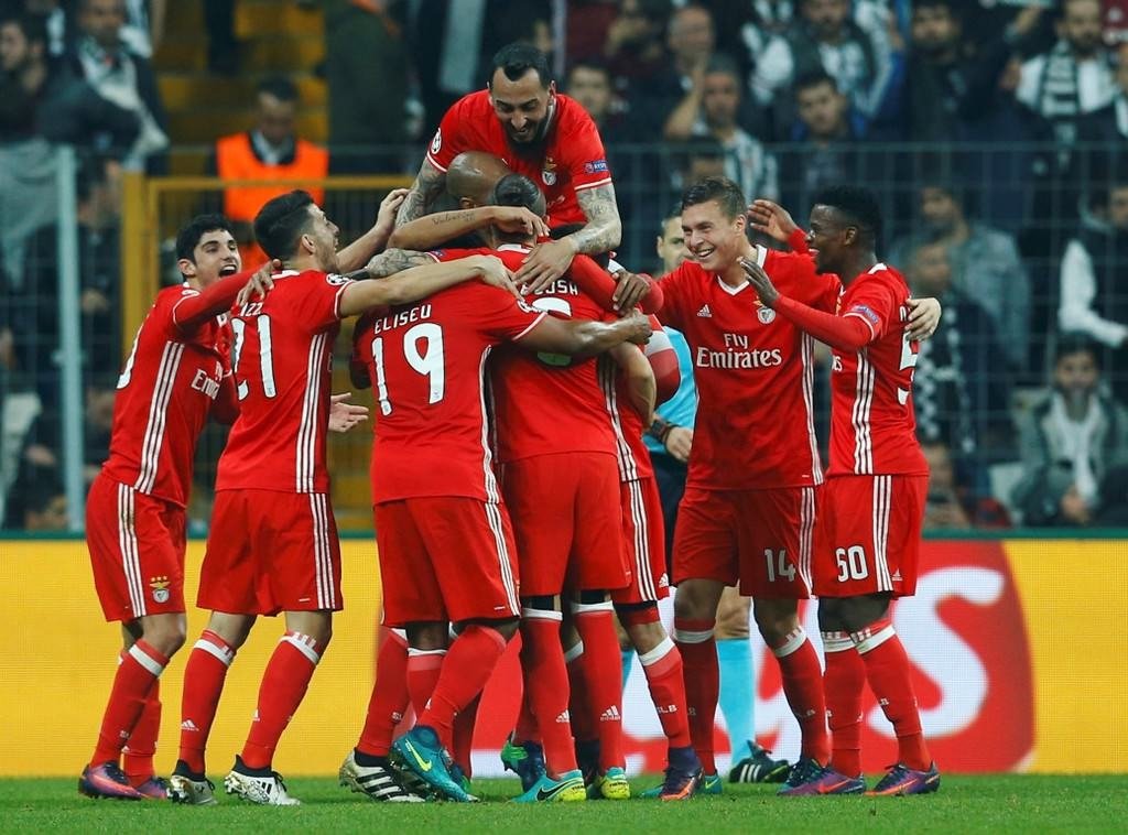 Beşiktaş-Benfica mücadelesinden kareler