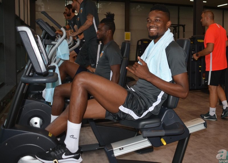 Bernard Mensah’tan transfer açıklaması! Beşiktaş ve Galatasaray...