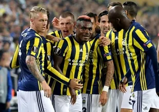 Hırslı Fenerbahçe, Feyenoord'u indirdi