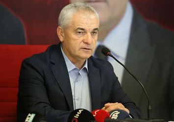 Sivasspor Çalımbay'ın sözleşmesini uzattı