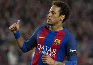 Neymar imzayı attı