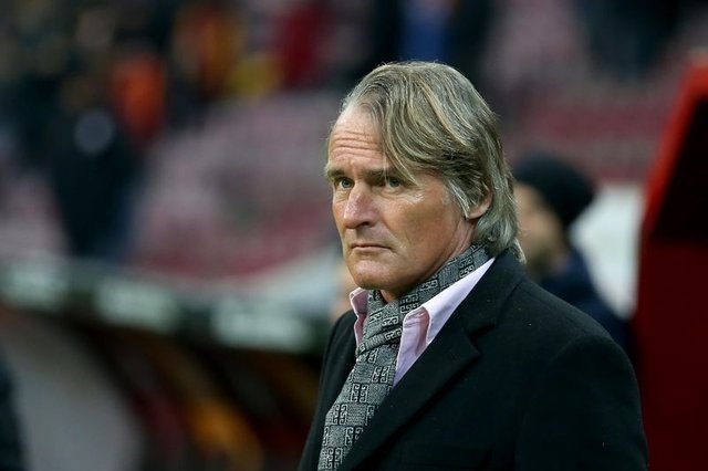 Wesley Sneijder hocasının kirasını ödemiş