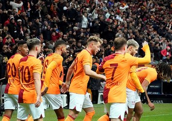 Canlı yayında açıkladı! "G.Saraylı 3 futbolcu..."