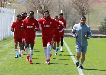 Sivasspor hazırlıklarına devam etti