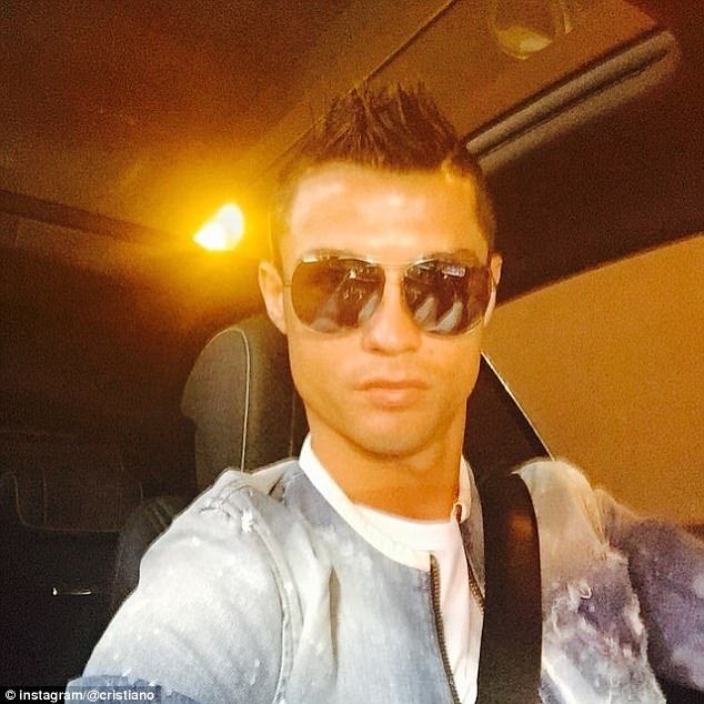 Ronaldo: Bir ’selfie’ çılgını...