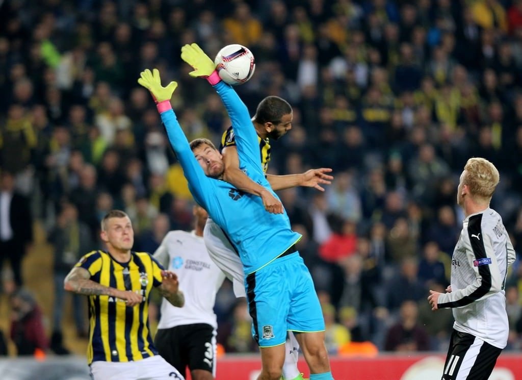 Fenerbahçe-Krasnodar karşılaşmasından kareler