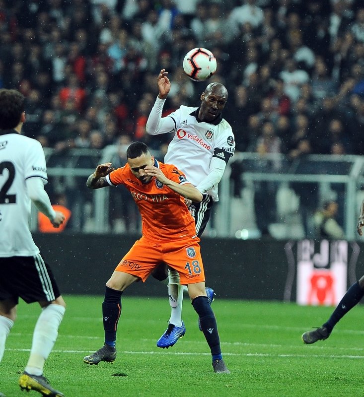 Usta yazarlar Beşiktaş - Başakşehir maçını değerlendirdi!