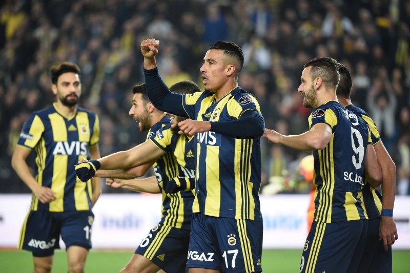 Fenerbahçe’de transfer şov başlıyor! Sezon sonunda tam 6 isim