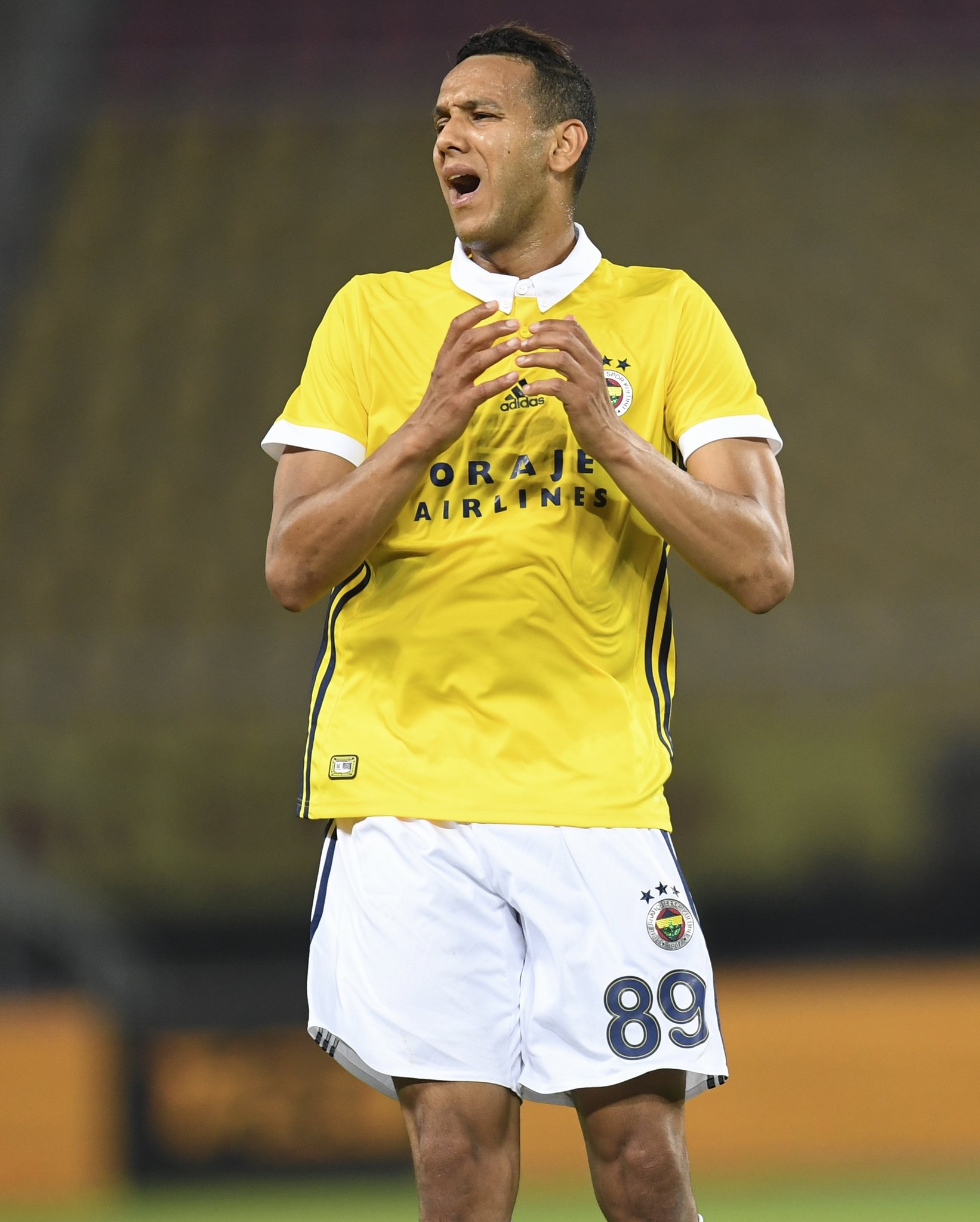 Josef de Souza’ya teklif geldi sosyal medya yıkıldı!