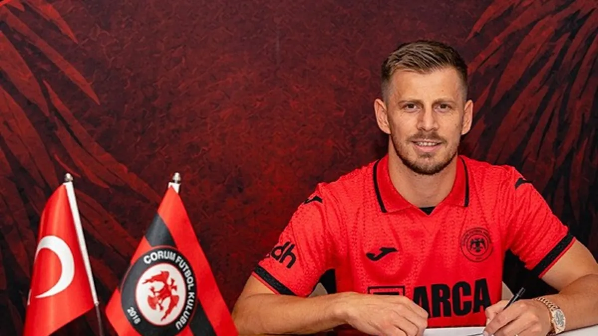 Çorum FK, Ylber Ramadani'yi transfer etti!