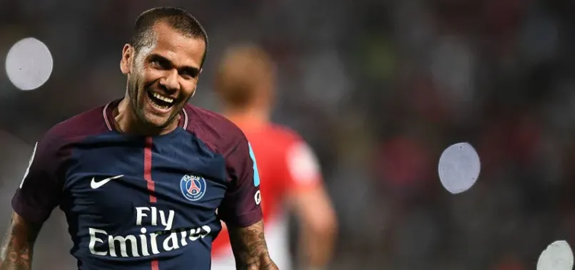 Dani Alves takım bulamazsa işi hazır...