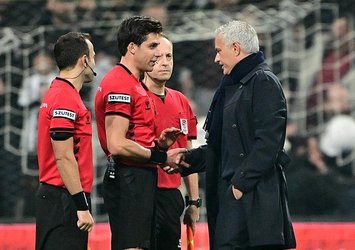 Mourinho derbi hakeminı tebrik etti!