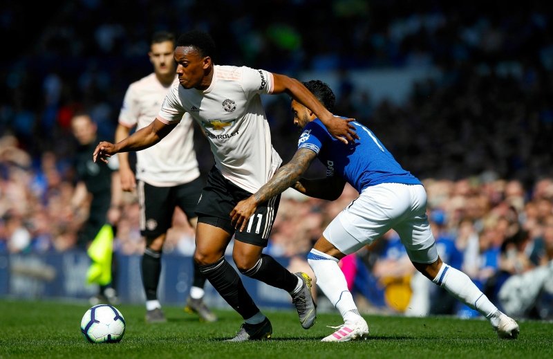 Everton Manchester United’ı dağıttı