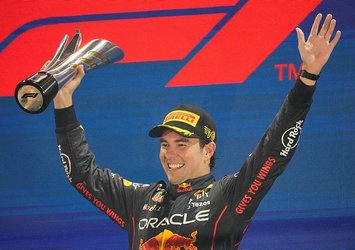 Singapur Grand Prix'sinde zafer Sergio Perez'in!