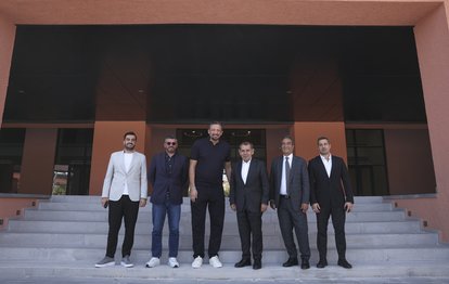 Galatasaray Başkanı Dursun Özbek, Basketbol Gelişim Merkezi’ni ziyaret etti!