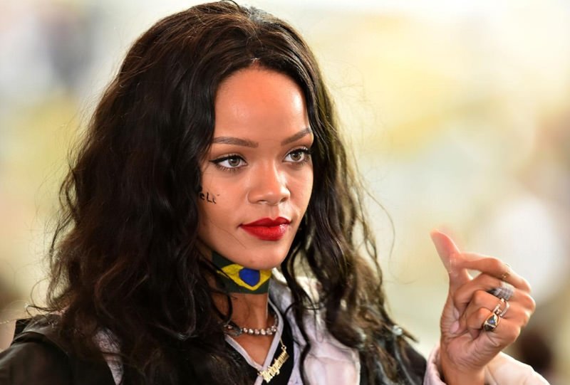 Rihanna, Ibrahimovic’i izledi