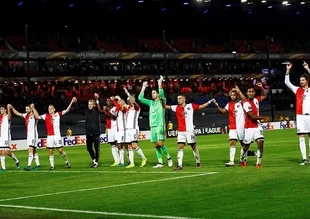 Feyenoord zirveye el attı