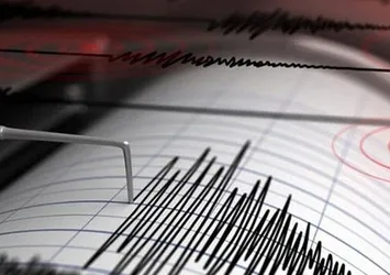 Son dakika: İzmir'de 3.8 şiddetinde deprem!