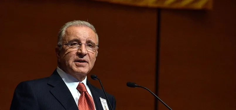 Ünal Aysal'dan geri dönüş sinyali