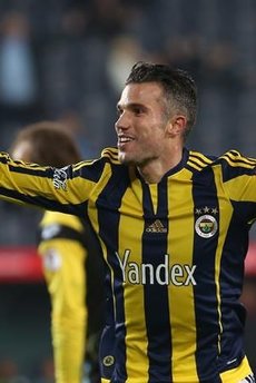 Van Persie ve Kjaer 11'e dönüyor!