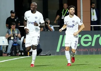 Mbaye Diagne 6. golüne imza attı