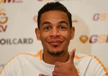 ''Fatih Terim bizi evladı olarak görüyor''