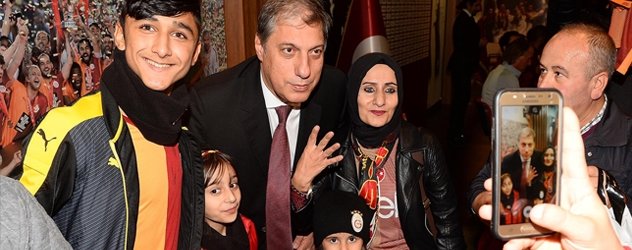 Galatasaray, taraftarlarla buluştu