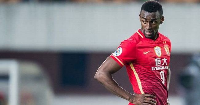 Galatasaray’dan Jackson Martinez seferi