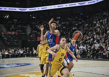 Anadolu Efes sahasında rahat kazandı!