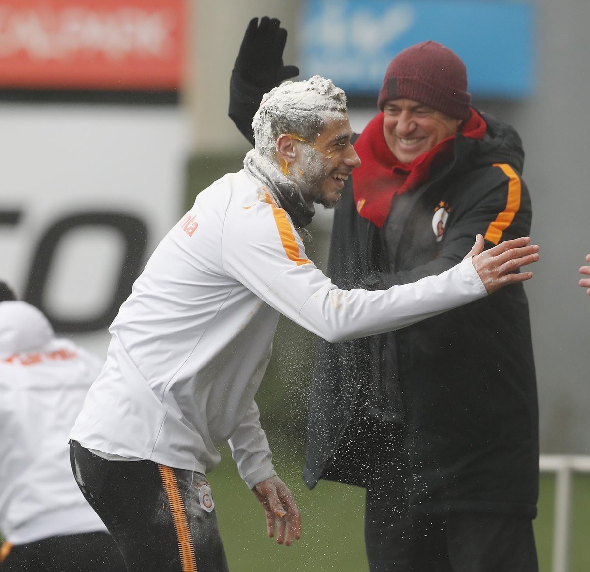 Belhanda’ya doğum günü sürprizi