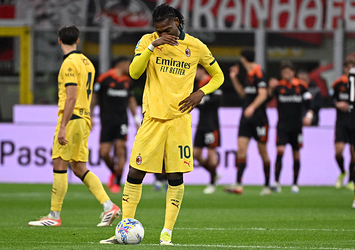 Milan evinde Como'ya takıldı!