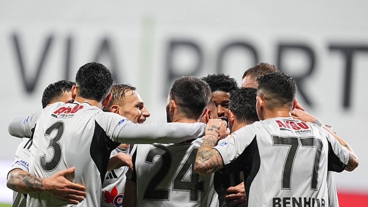 Erzurumspor FK'dan kritik galibiyet