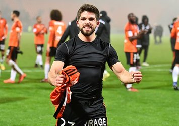 Beşiktaş'a yeni yıldız! Jimmy Cabot...