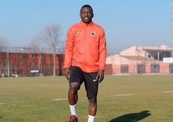 G.Saray'ın eski yıldızı sahalara döndü!