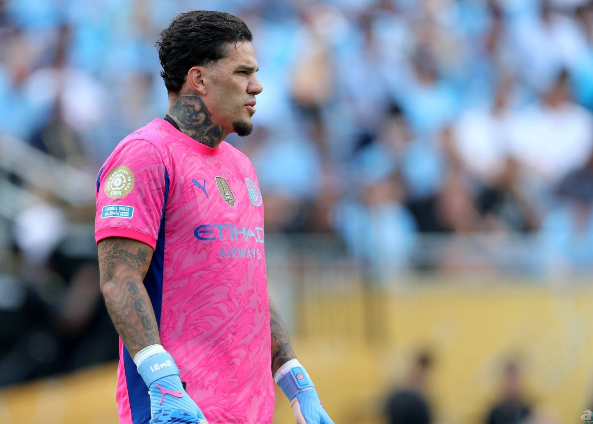 TRANSFER HABERLERİ: Fenerbahçe’nin Ederson Moraes’e teklifi belli oldu! Galatasaray’dan daha yüksek...