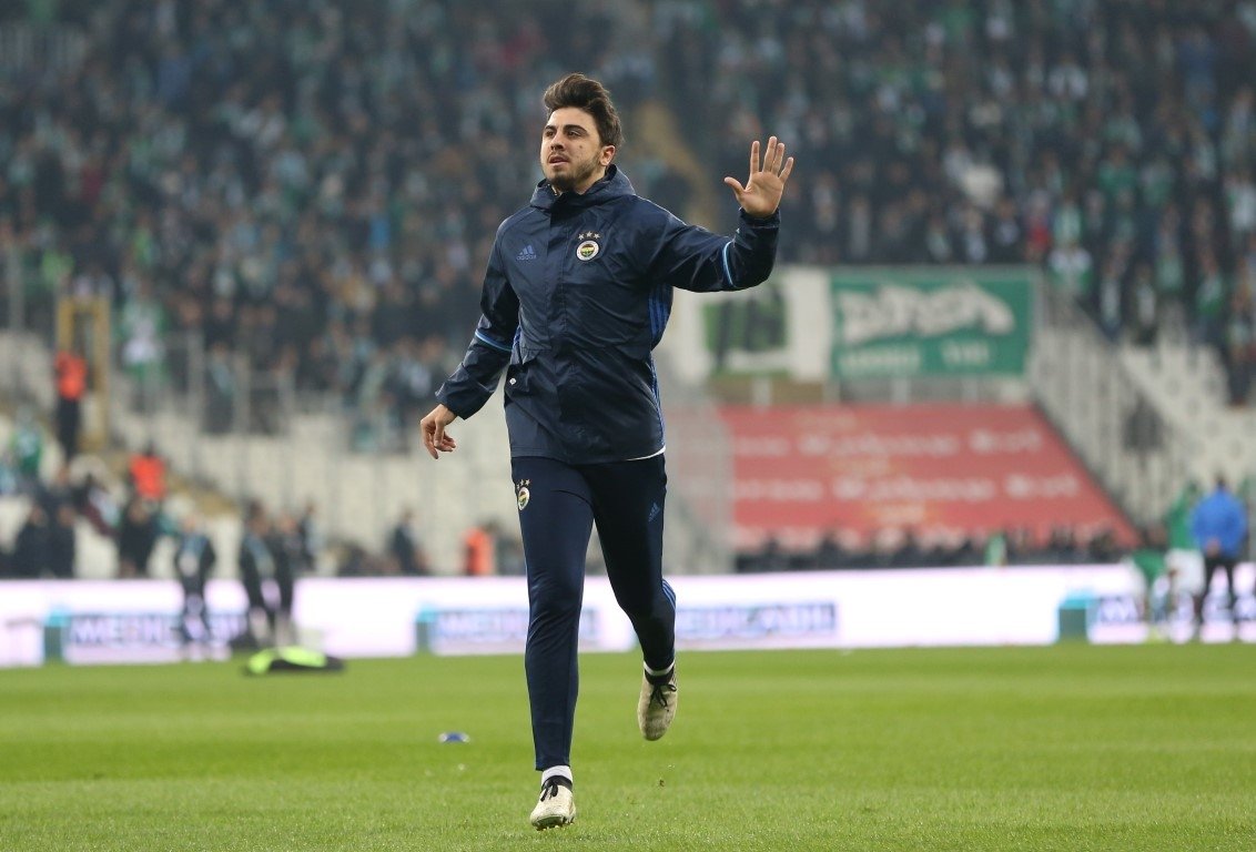 Fenerbahçeli futbolcu gözaltına alındı