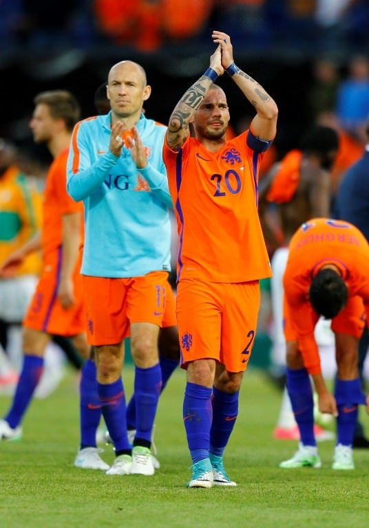 Ruslar, Sneijder’e göz koydu