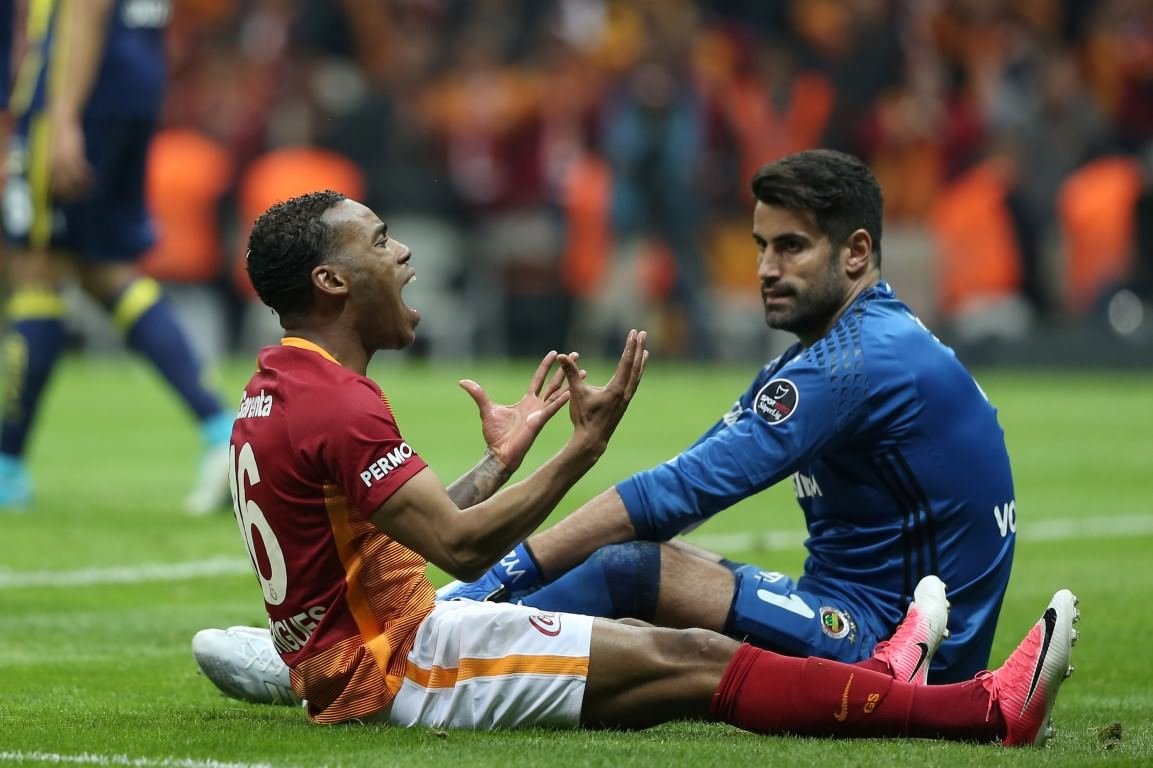 Galatasaray 8’de 0 çekti!